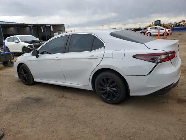 2022 Toyota Camry LE