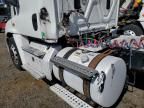 2016 Freightliner Cascadia 125 Semi Truck