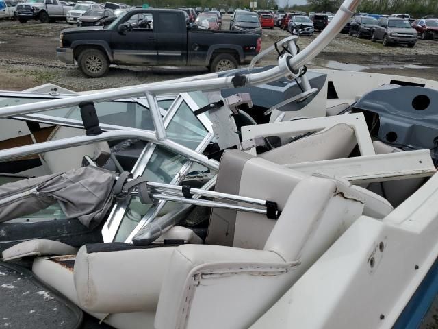 1994 Mastercraft Boat