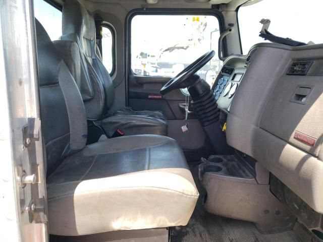 2017 Kenworth T370 Utility / Service Truck