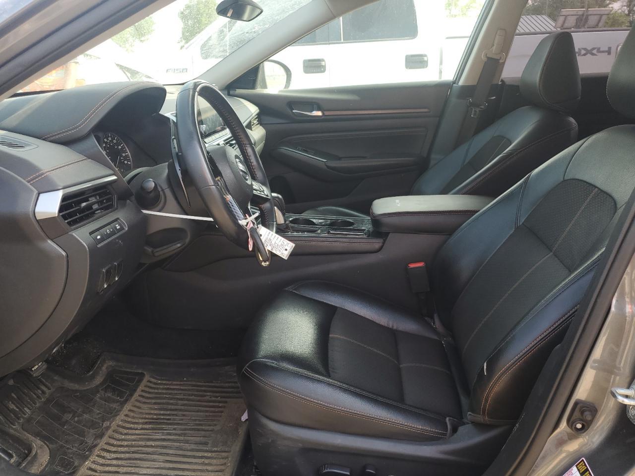 2020 Nissan Altima sr