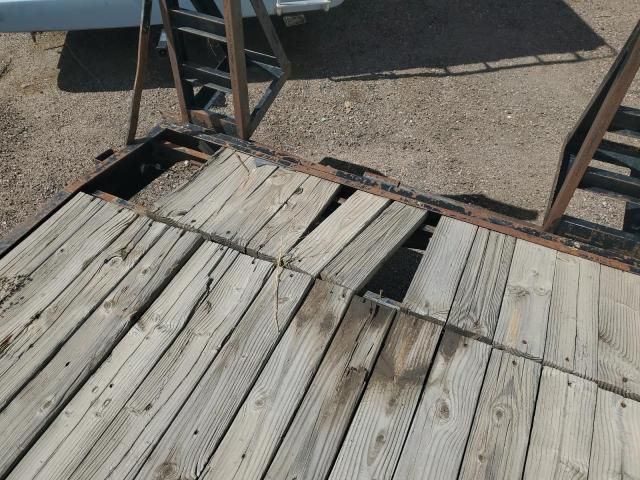 2000 Pjtm 2000 PJ Trailer Equipment Trailer