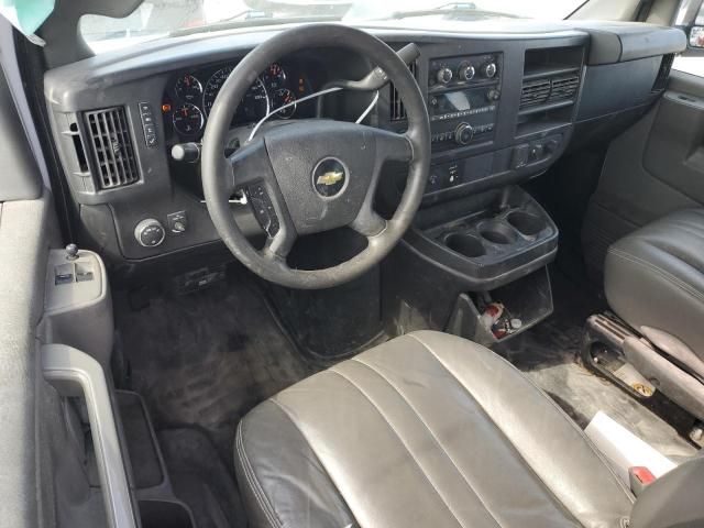 2017 Chevrolet Express G2500