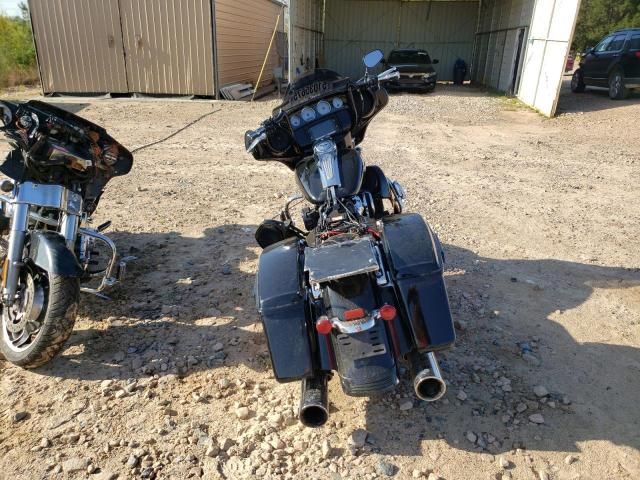 2017 Harley-Davidson Flhxs Street Glide Special