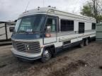 1983 Holiday 1983 Chevrolet P30