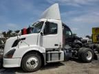 2011 Volvo VNL Semi Truck