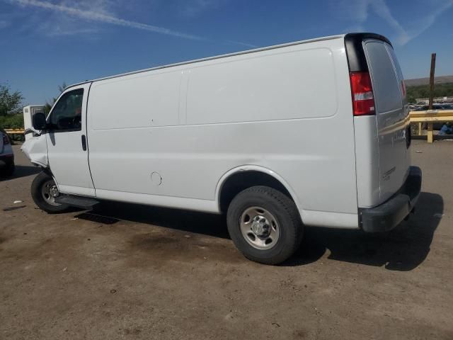 2020 Chevrolet Express G2500