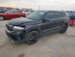 Salvage cars for sale from Copart Grand Prairie, TX: 2022 Volkswagen Taos SE