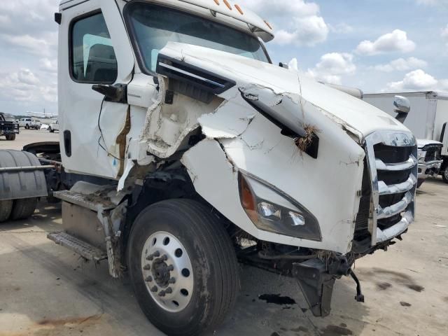 2023 Freightliner Cascadia 126 Semi Truck