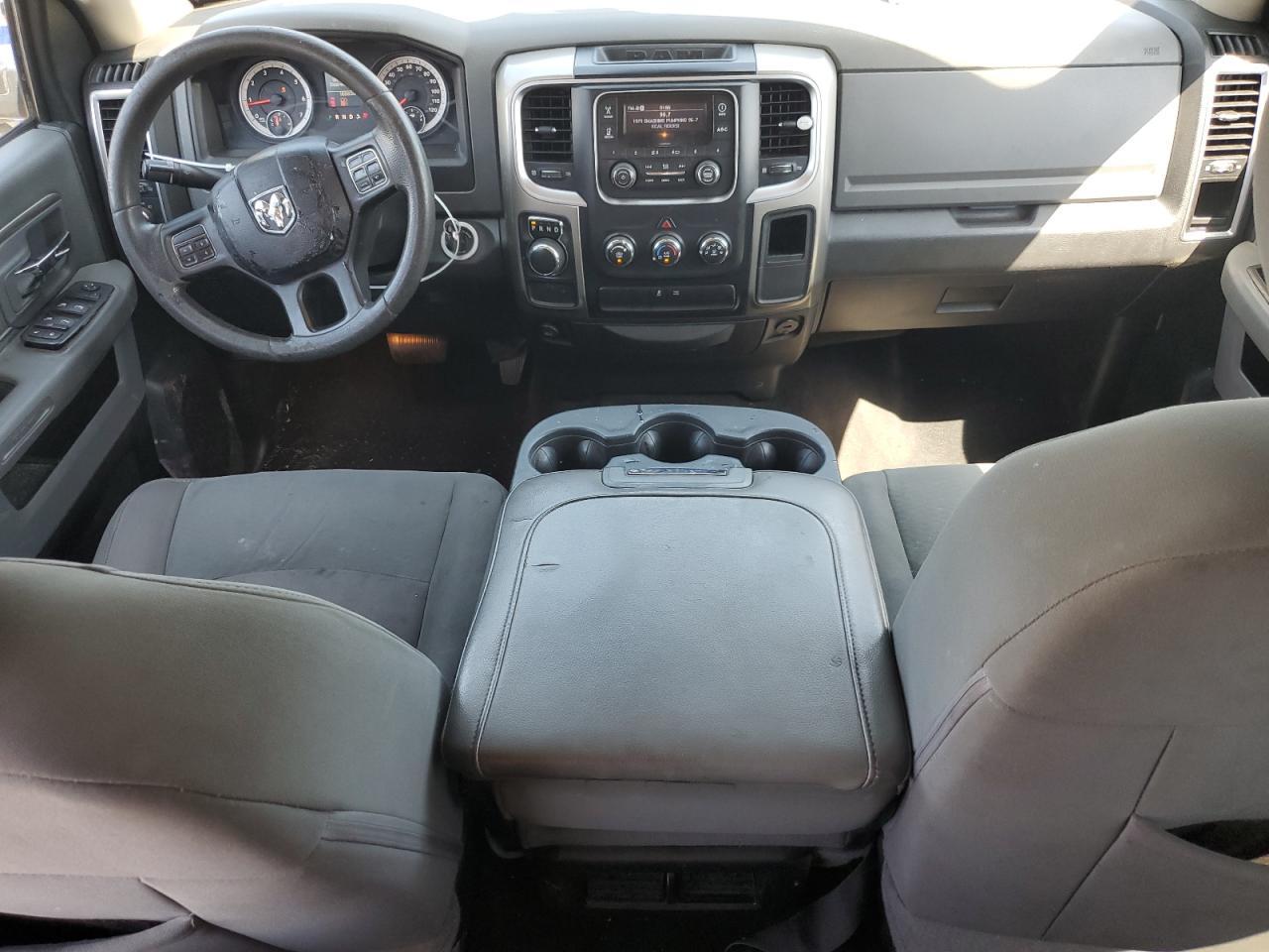 2013 Dodge RAM 1500 SLT