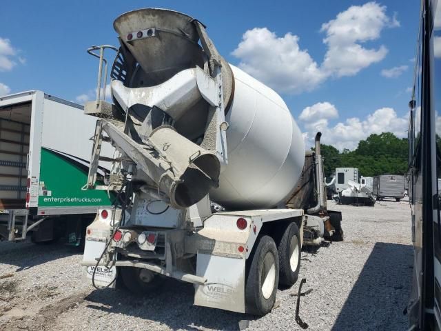 2015 Mack GU813 Ready MIX Truck