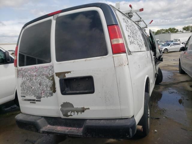 2011 Chevrolet Express G2500