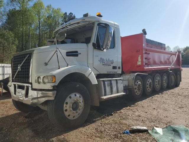 2019 Volvo VHD Dump Truck