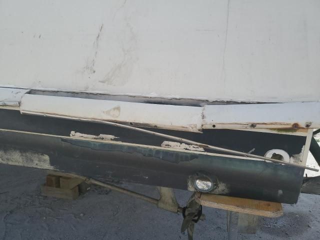 1989 Wells Cargo 1989 Wellcraft Boat