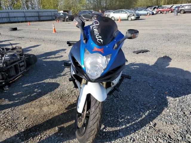 2011 Suzuki GSX750