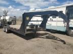 2000 Pjtm 2000 PJ Trailer Equipment Trailer