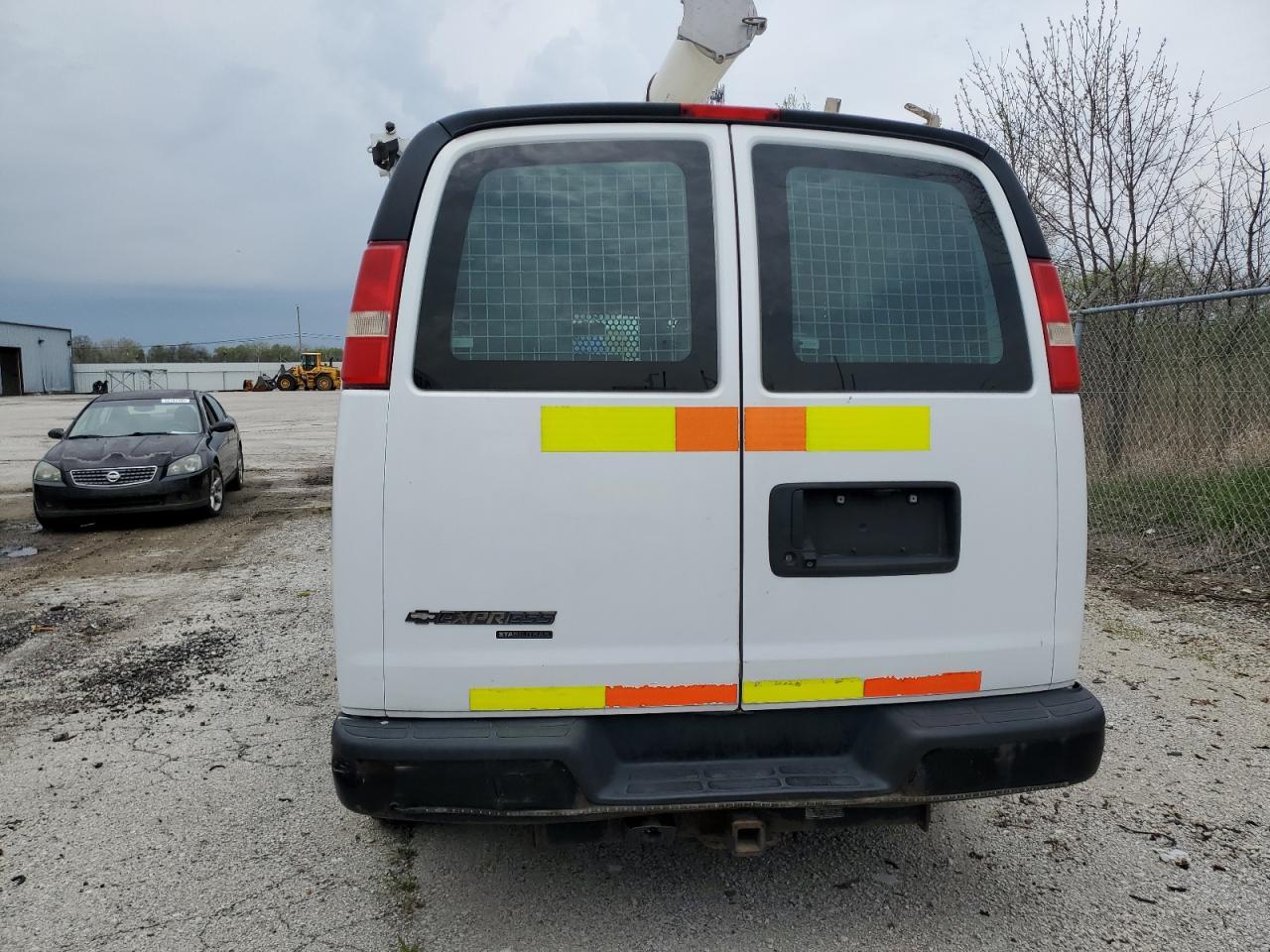2013 Chevrolet Express G2500