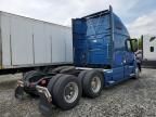 2017 Volvo VNL Semi Truck