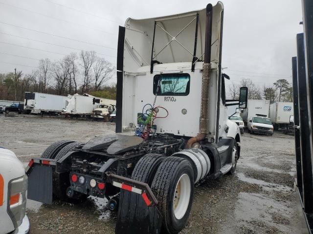2016 Kenworth Semi Truck