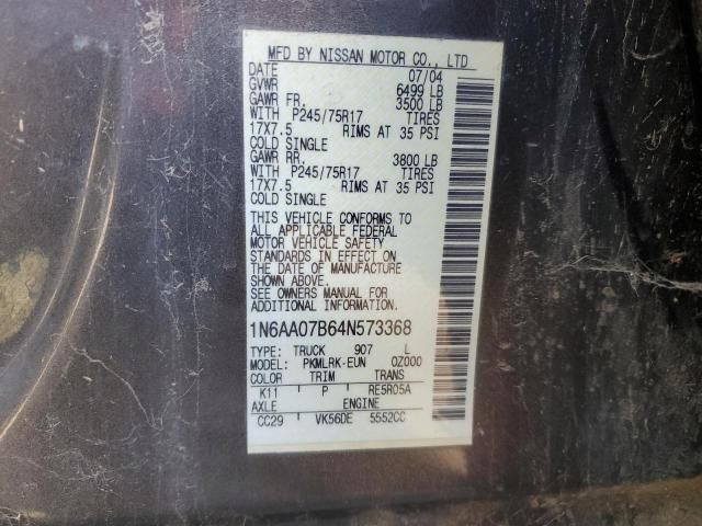 2004 Nissan Titan XE