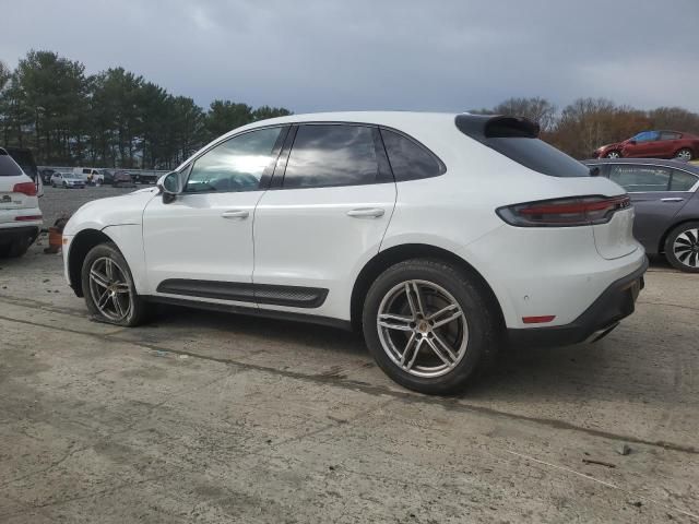 2023 Porsche Macan Base