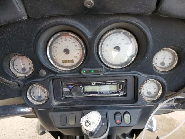 2010 Harley-Davidson Flhx