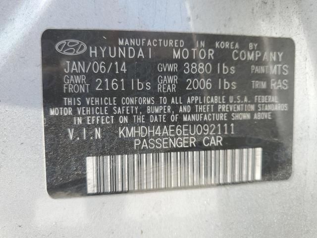 2014 Hyundai Elantra SE