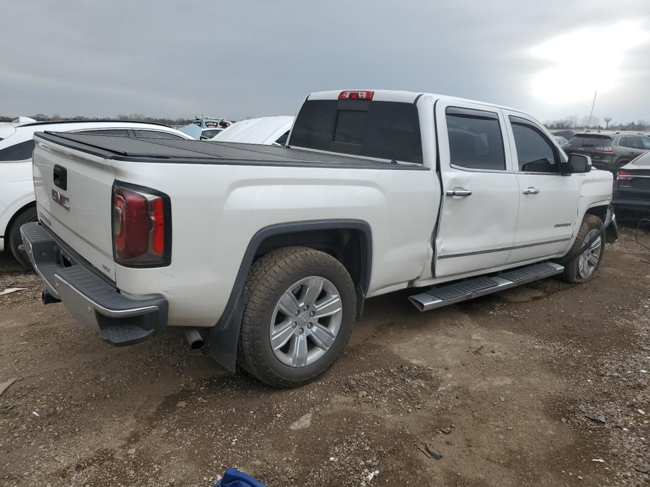 2017 GMC Sierra K1500 slt