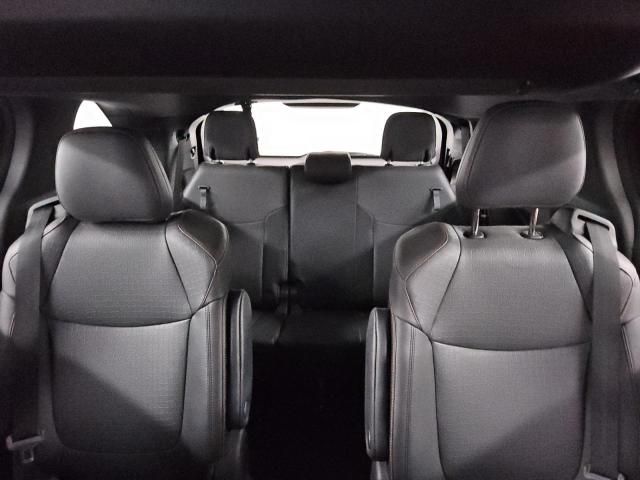 2022 Toyota Sienna XSE