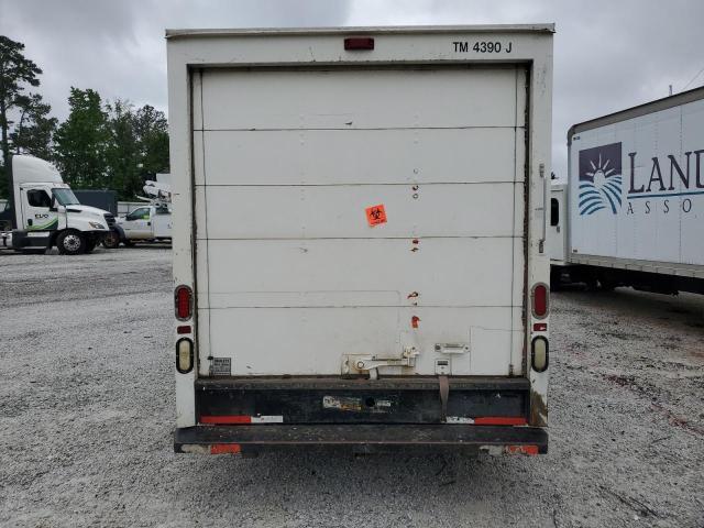 2004 GMC Savana Cutaway G3500