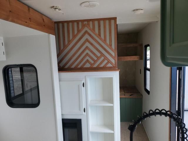 2015 Keystone Trailer