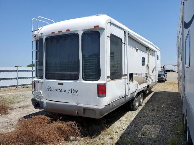 1999 Kountry Trailer