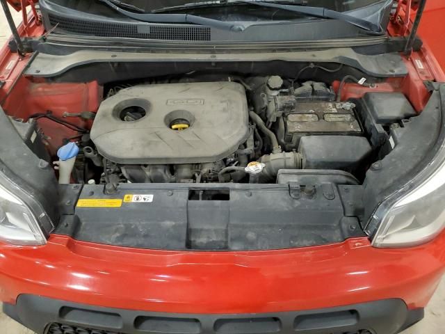 2015 KIA Soul +