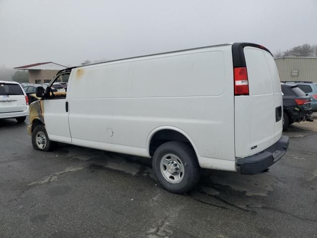 2022 Chevrolet Express G2500