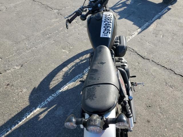 2017 Yamaha SCR950 C