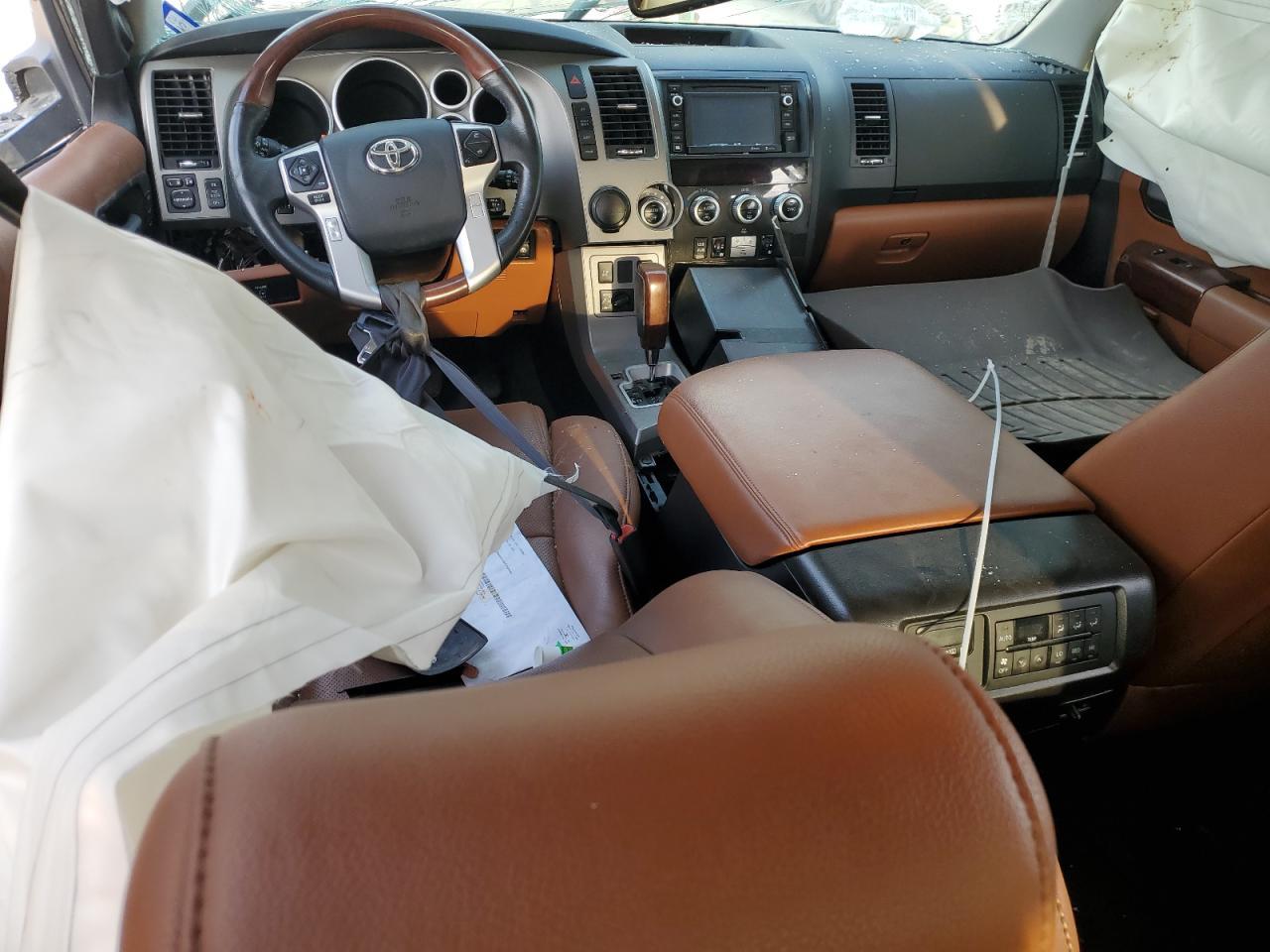 2016 Toyota Sequoia Platinum