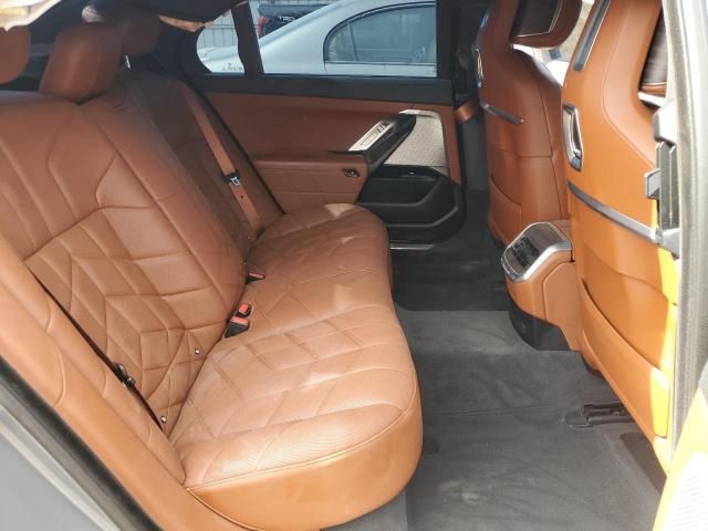 2024 BMW 760 XI