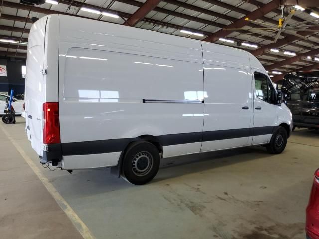 2025 Mercedes-Benz Sprinter 2500