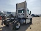 2015 Freightliner Cascadia 125 Semi Truck