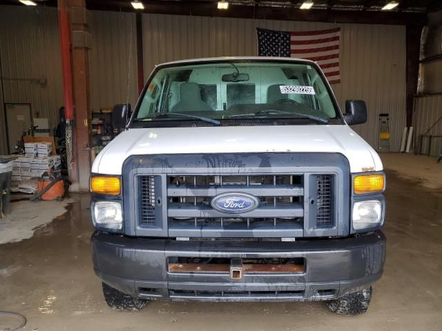 2012 Ford Econoline E350 Super Duty Van
