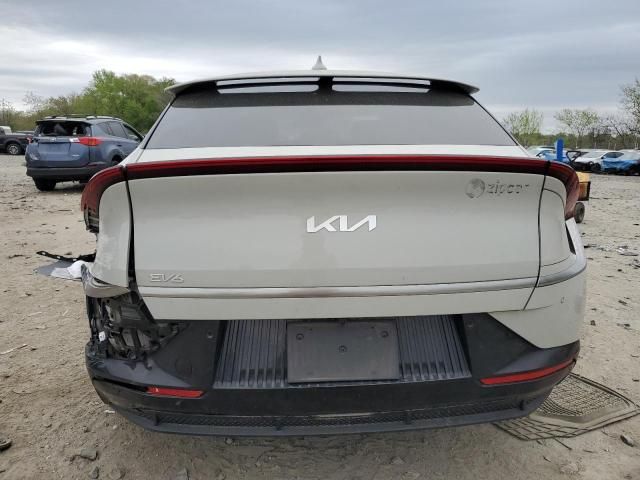 2023 KIA EV6 Light
