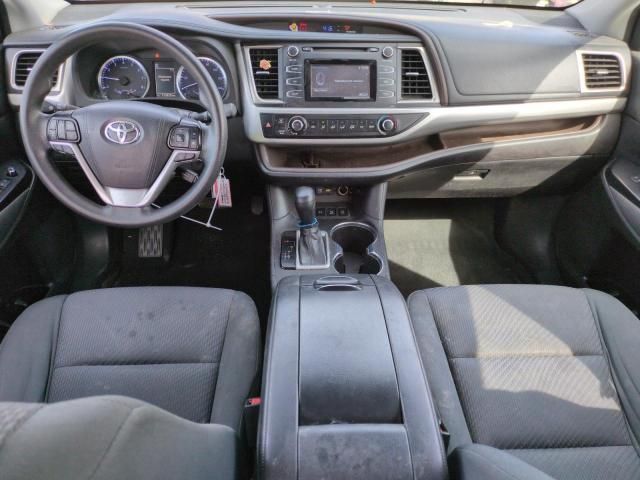 2019 Toyota Highlander LE