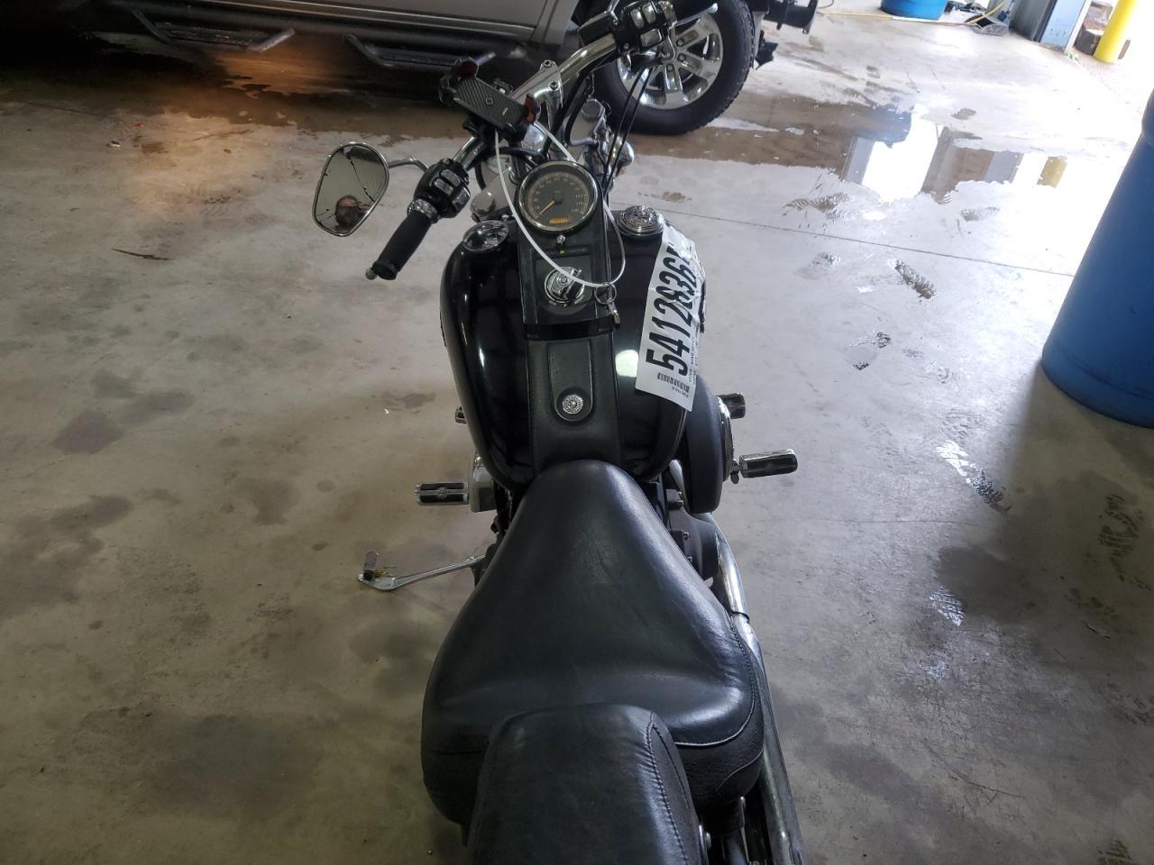 2004 Harley-Davidson Fxstbi