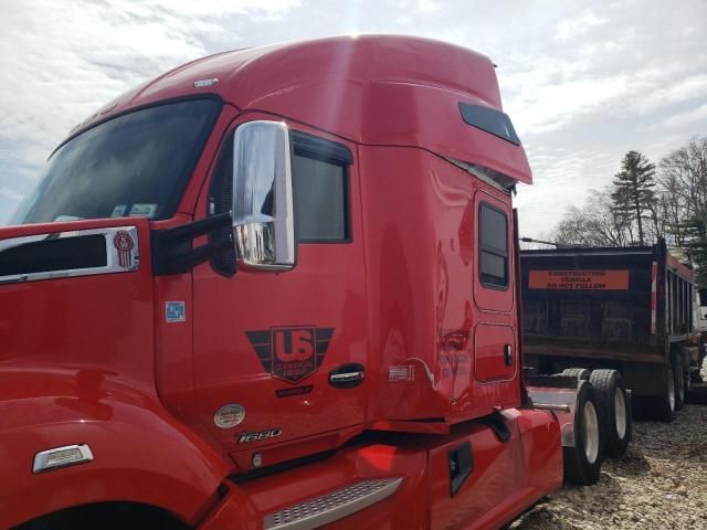 2021 Kenworth T680 Semi Truck