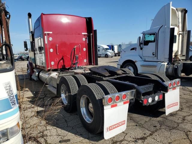 2022 Kenworth W9 Semi Truck