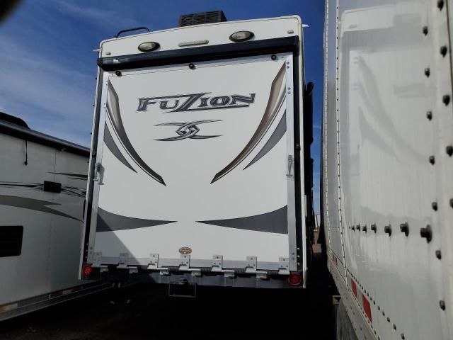 2014 Keystone 2014 Dutchman Fuzion