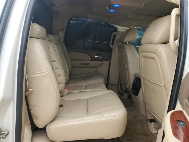 2013 Chevrolet Avalanche LTZ