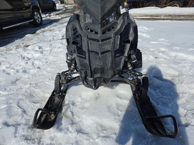 2021 Polaris Titan