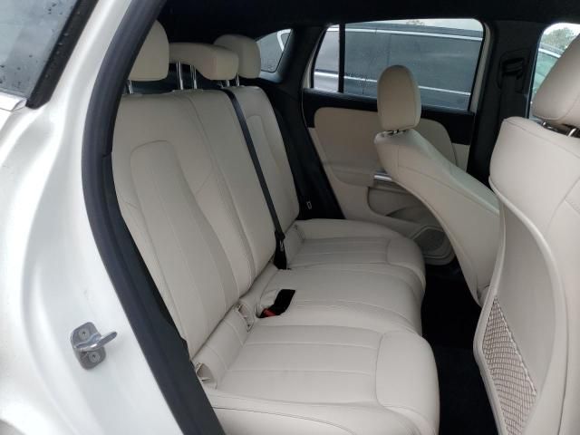 2025 Mercedes-Benz GLA 250