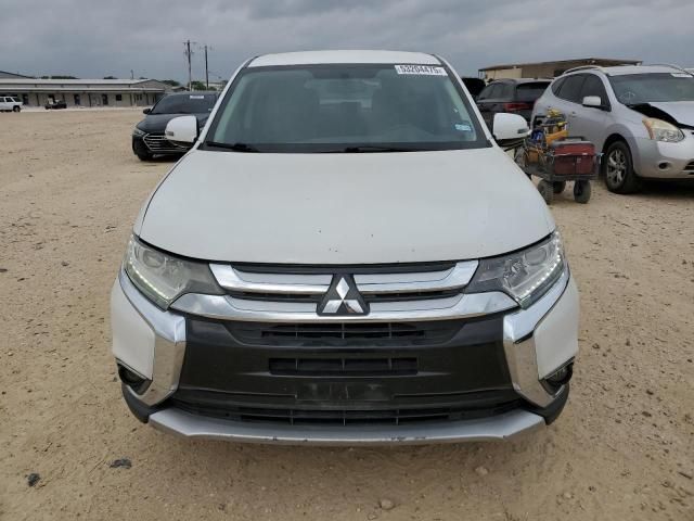 2017 Mitsubishi Outlander SE